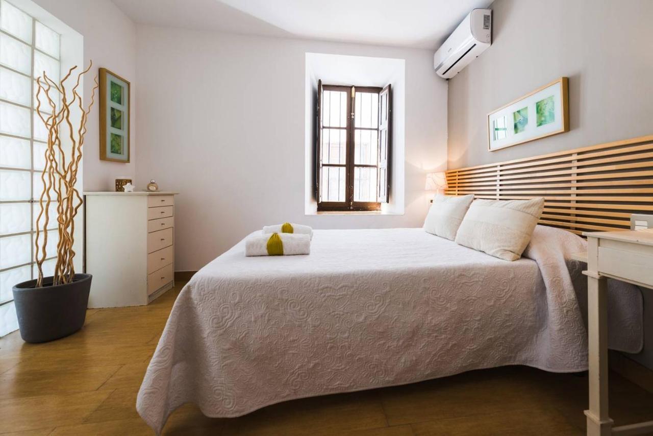 Casa Alhambra - Centro Historico Con Jardin Privado Apartment Granada Ngoại thất bức ảnh